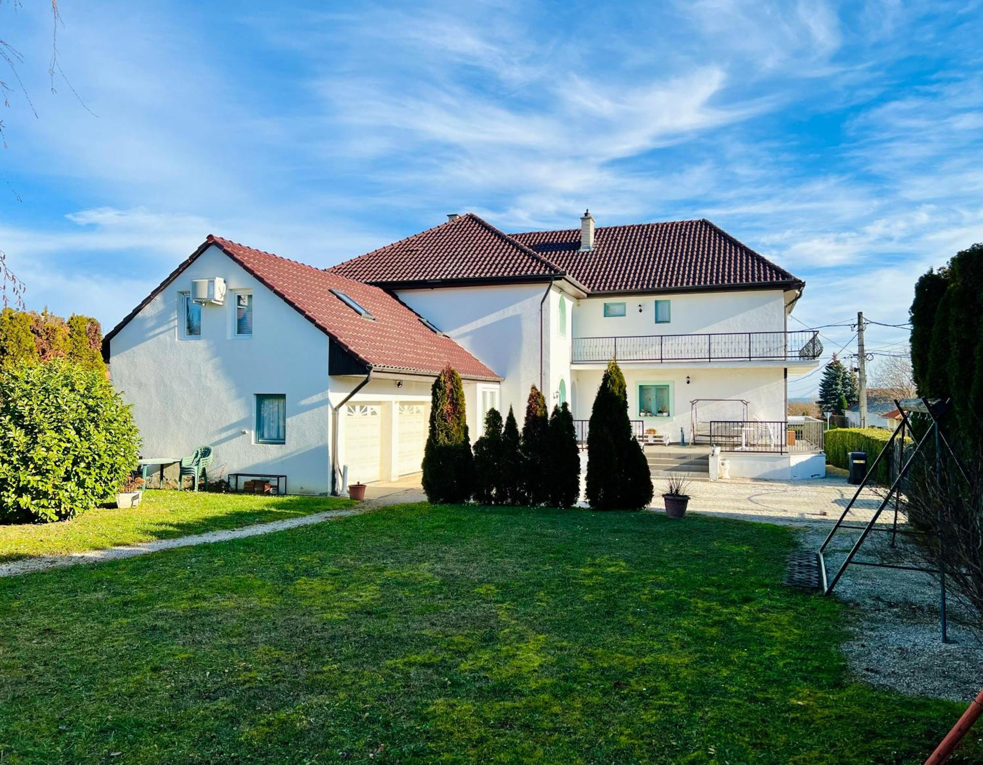 White House Zalakaros Hotel Exterior photo